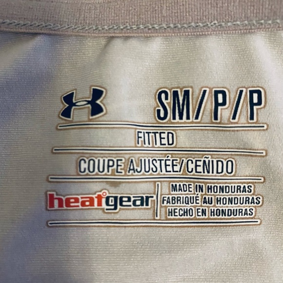 Under Armour Batman Heat Gear Tshirt - Picture 4 of 4